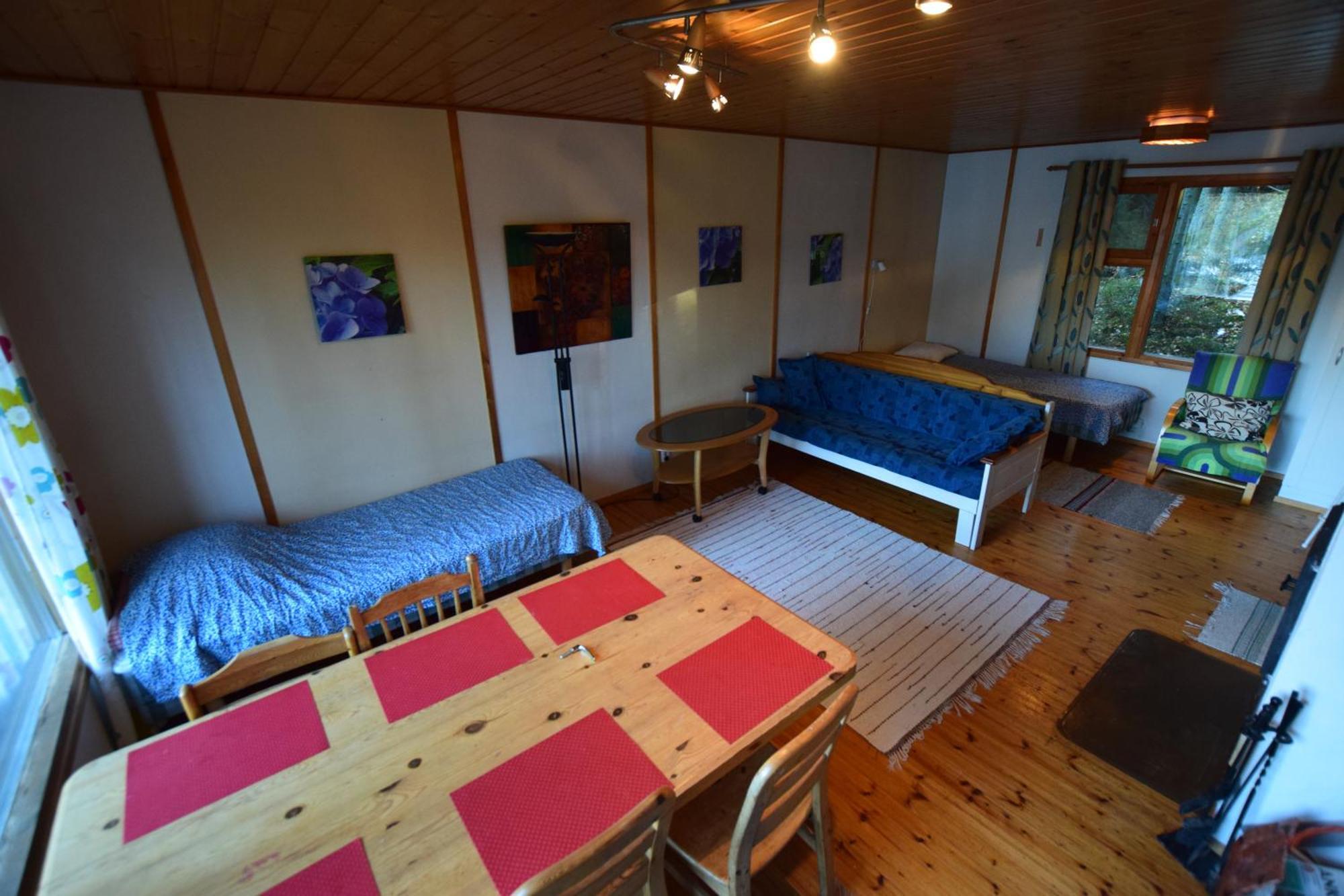 Villa Pyhtaeaen Vuokramoekit Tuuski Exterior foto