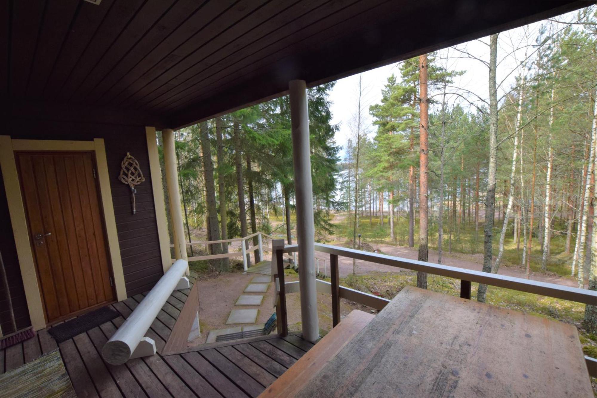 Villa Pyhtaeaen Vuokramoekit Tuuski Exterior foto